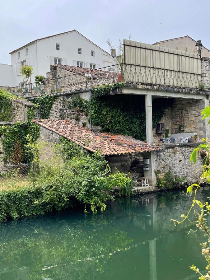 Bed and Breakfast No12 Mansle-les-Fontaines Exterior foto